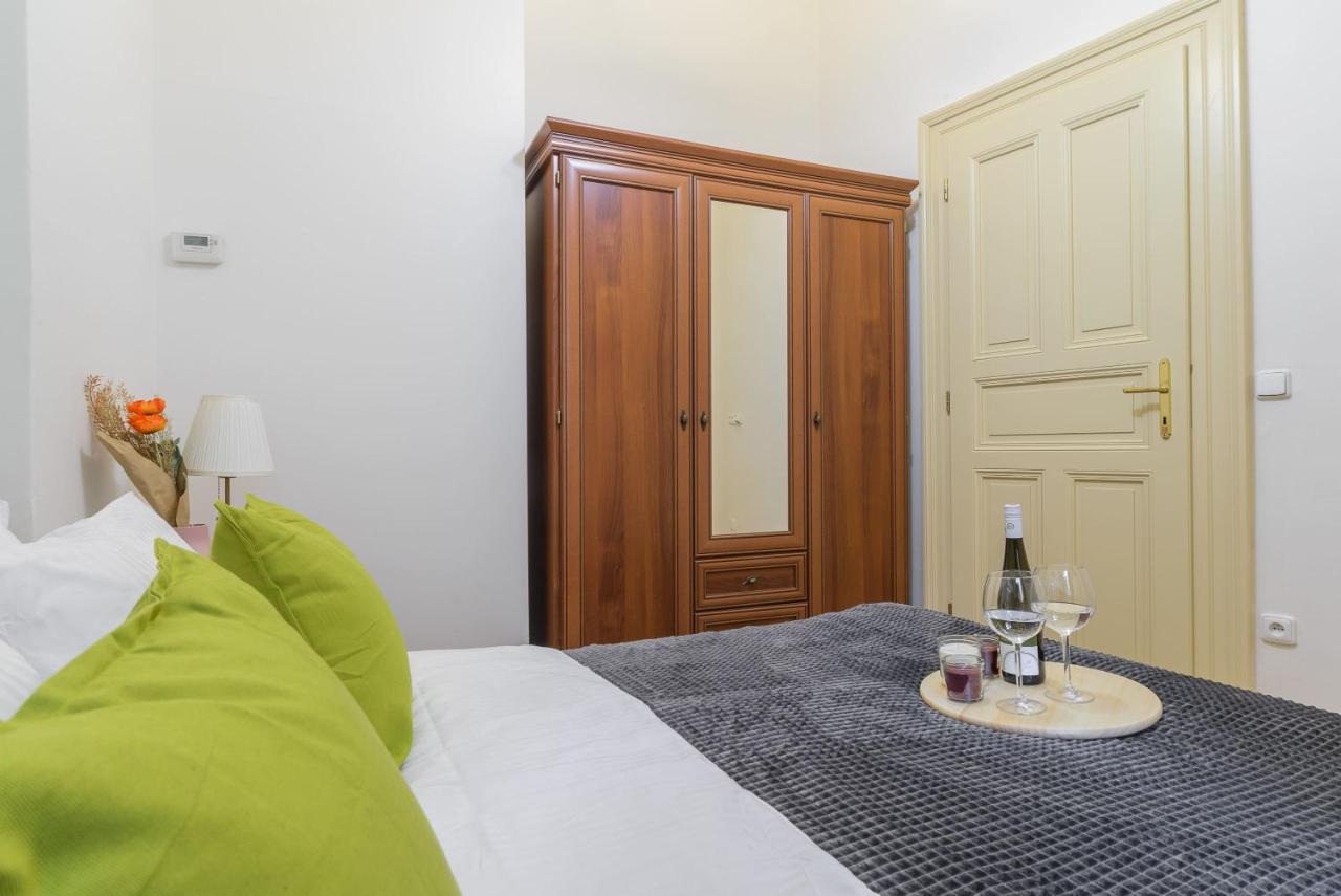 Cozy Apartment Near Stefanikuv Most Praga Zewnętrze zdjęcie