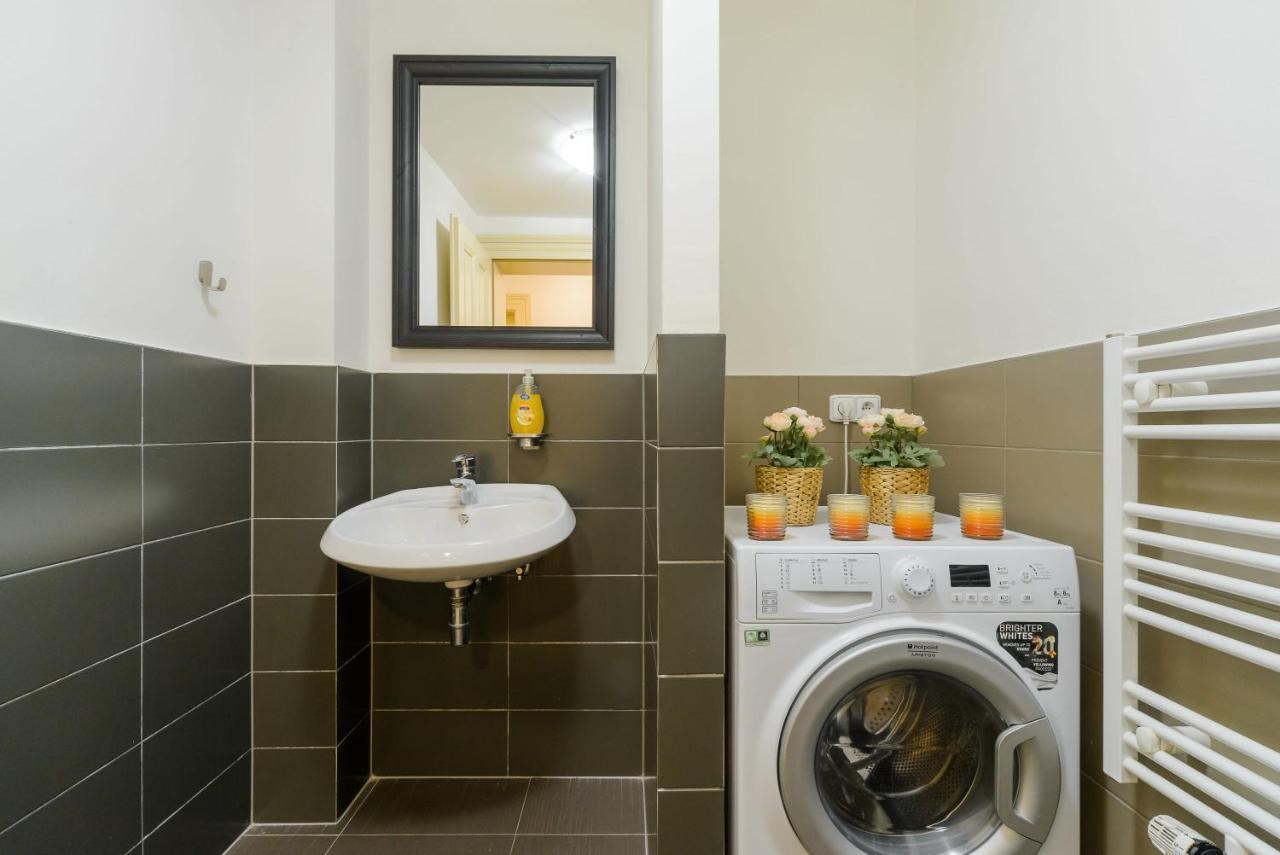 Cozy Apartment Near Stefanikuv Most Praga Zewnętrze zdjęcie