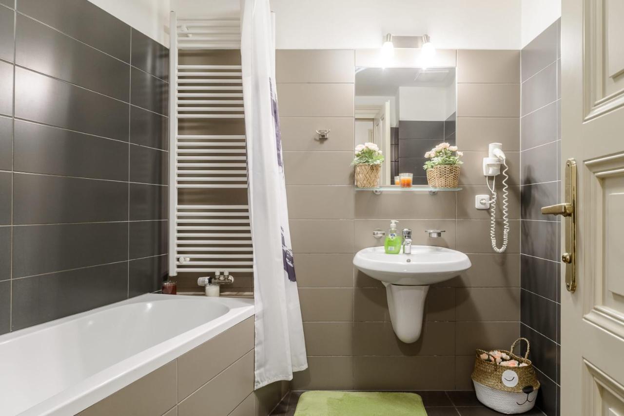 Cozy Apartment Near Stefanikuv Most Praga Zewnętrze zdjęcie
