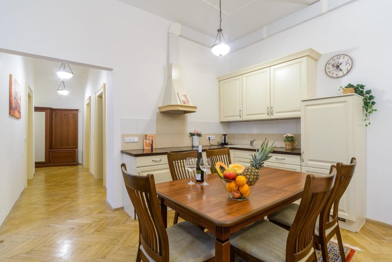 Cozy Apartment Near Stefanikuv Most Praga Zewnętrze zdjęcie